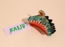 Load image into Gallery viewer, Kaiju - Hair Claw