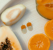 Load image into Gallery viewer, Arka Earrings