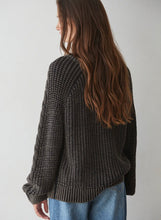Load image into Gallery viewer, Cotton Cable Knit Crew Neck Sweater- Graphite
