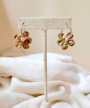 Load image into Gallery viewer, Fleur Earrings - Mint