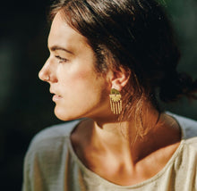 Load image into Gallery viewer, Guilder Earrings