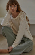 Load image into Gallery viewer, Knit Sweater Crew Neck Long Sleeve Pullover Top- Ivory