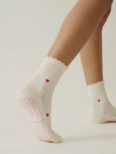 Load image into Gallery viewer, π Mini Heart Petal Grip- Socks
