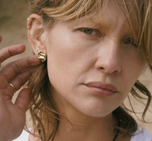 Load image into Gallery viewer, Perdido Folded Gold Stud Earrings