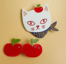 Load image into Gallery viewer, Apple Kitty Cat- Hair Clip