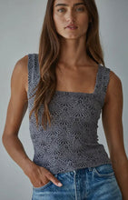 Load image into Gallery viewer, Knit Seamless Jacquard Tank- Black