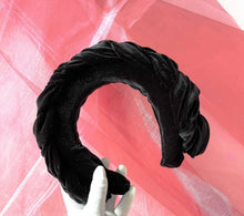 Load image into Gallery viewer, Frida in Black- Headband - Good Judy (.com)