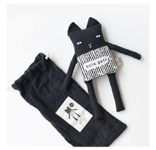 Load image into Gallery viewer, Organic Cat Flippy Friend (Spanish Edition) - Good Judy (.com)