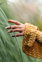 Load image into Gallery viewer, Tangerine Garden | Soft &amp; Durable Press-On Nails

