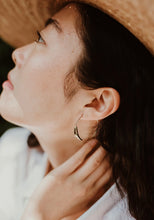 Load image into Gallery viewer, Fiore Hoop Earrings
