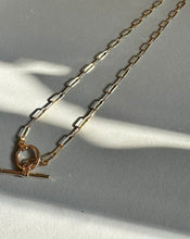 Load image into Gallery viewer, Paperclip necklace
