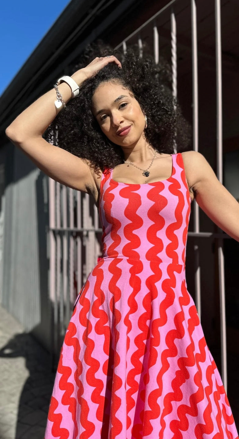 Vacation Dress- Pink Squiggle M