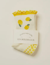 Load image into Gallery viewer, 🍋 Lemon Ruffle Grip- Socks
