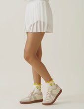 Load image into Gallery viewer, 🍋 Lemon Ruffle Grip- Socks
