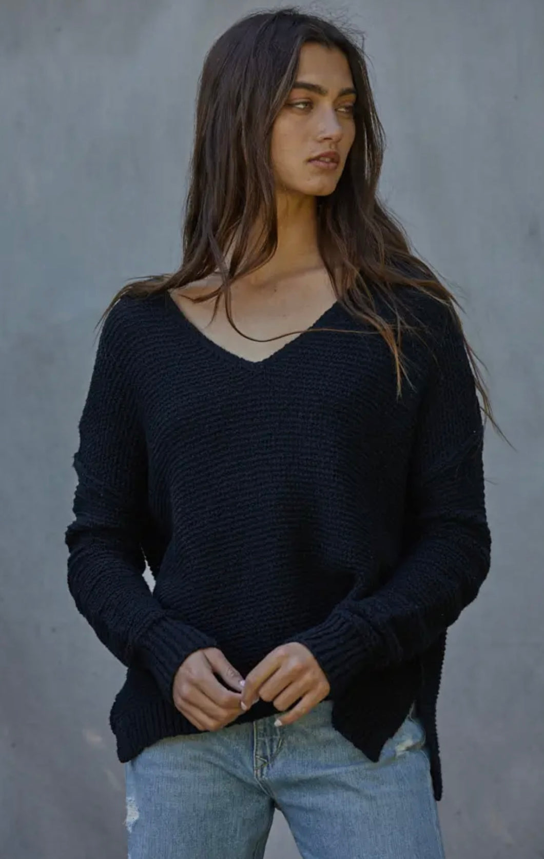 Knit Sweater V-Neck- Long Sleeve Top