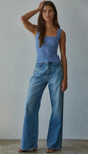 Load image into Gallery viewer, Knit Seamless Jacquard Tank- Blue

