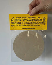 Load image into Gallery viewer, Jar Wench- Jar Opener
