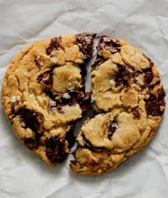 Load image into Gallery viewer, New York Times- Cookies

